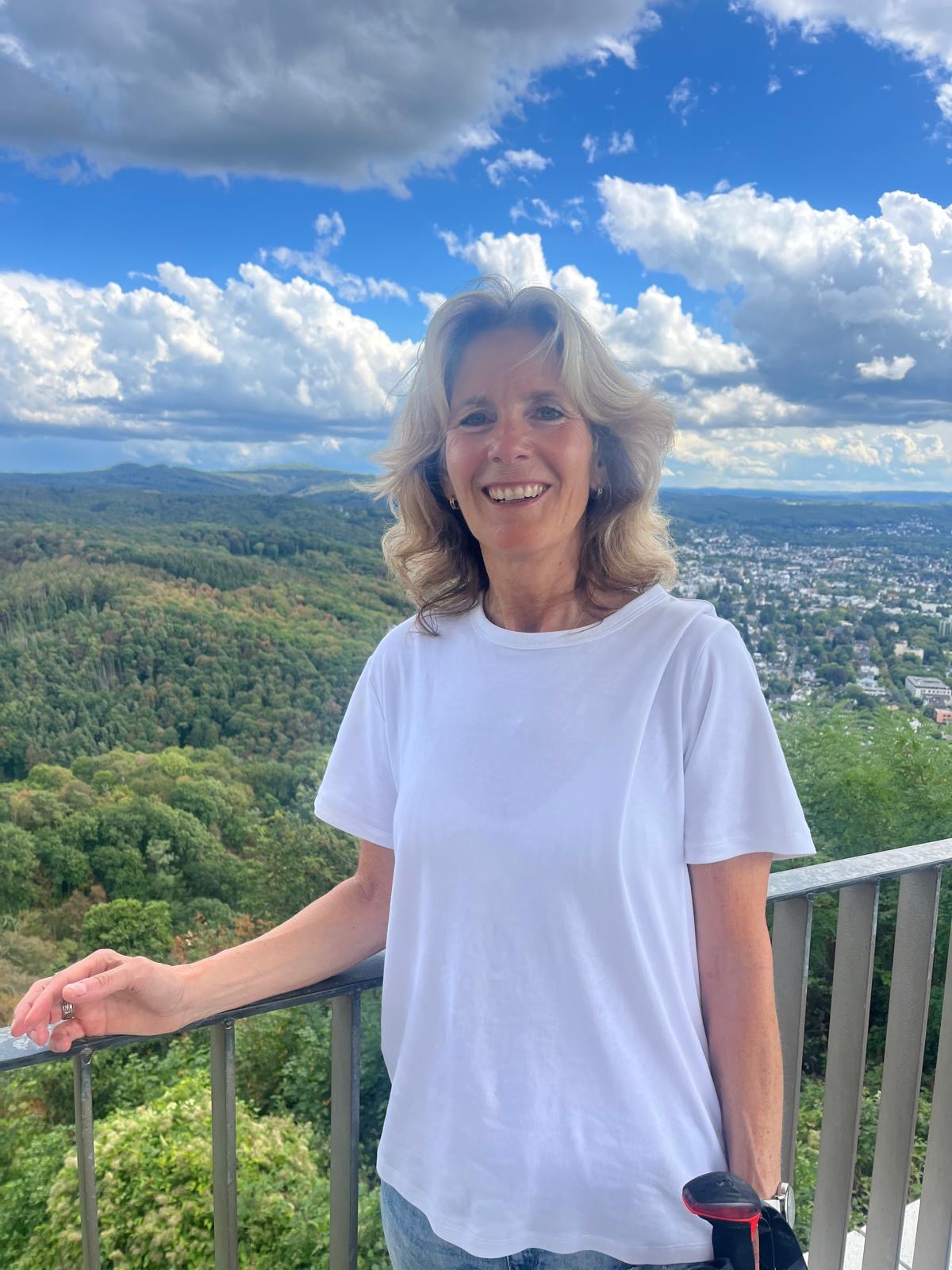 Nadja Binten, Porträt